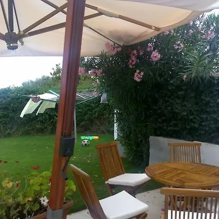 Appartamento Pt Con Giardino Vista Mare