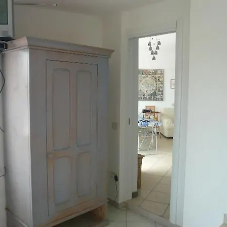Pt Con Giardino Vista Mare Apartment *